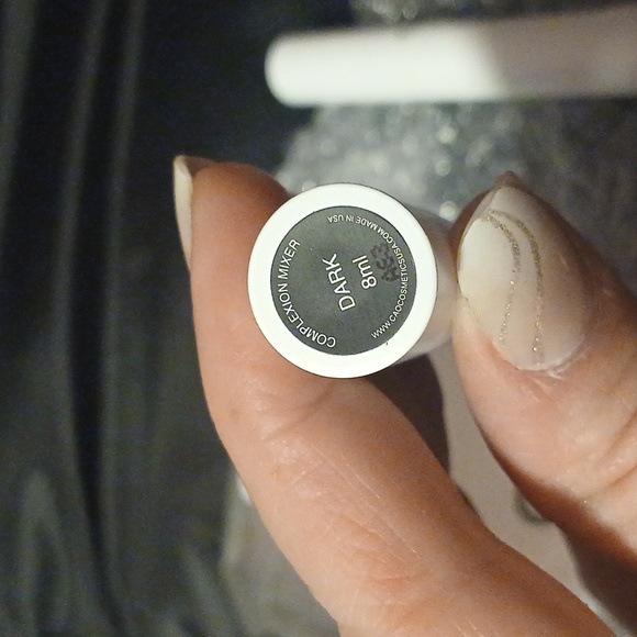 4 PC complextion customizable foundation mixer kit full sized - Picture 4 of 5